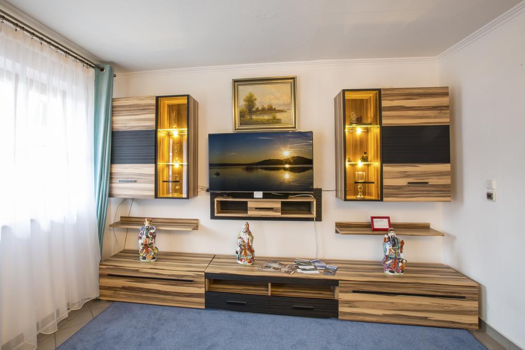 Golden Gapa Central Duplex Apartment 2 Гармиш-Партенкирхен Номер фото